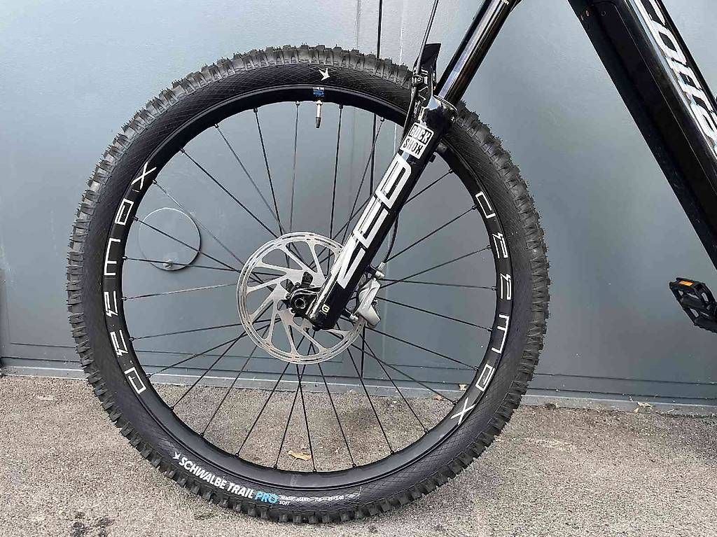 Velos: Corratec E-RS 160 Occasion – Gebraucht aus Bévilard von Palouette 4
