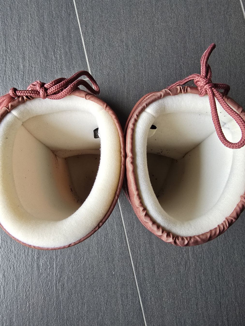 Moon Boot Scarpe da donna: MOONBOOT 35-38 – Nuovo (secondo la descrizione) da Wolfwil venduto da chipsyyy 4