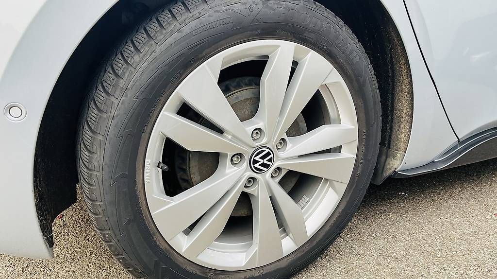 Pneus & Roues: 4 Orginale VW ID3 Winterräder – D'occasion à Schliern b. Köniz par Qdriver01 3