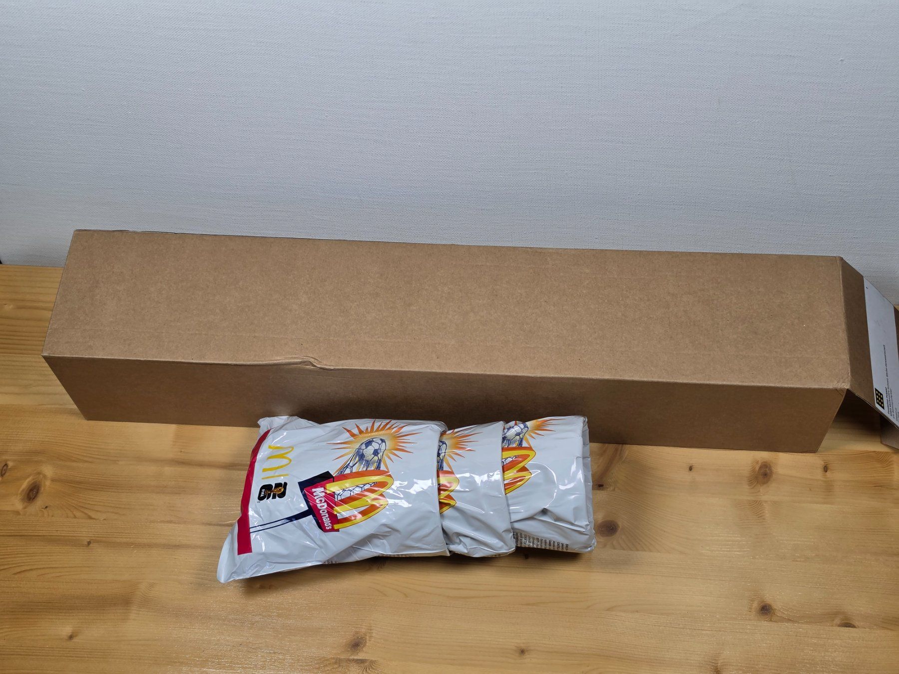 Mc Donald's Bicchieri: Set: McDonald's Shaqiri Poster + 3 Shaqiri Becher – Nuovo (secondo la descrizione) da Wil SG venduto da gle_n2ty 4