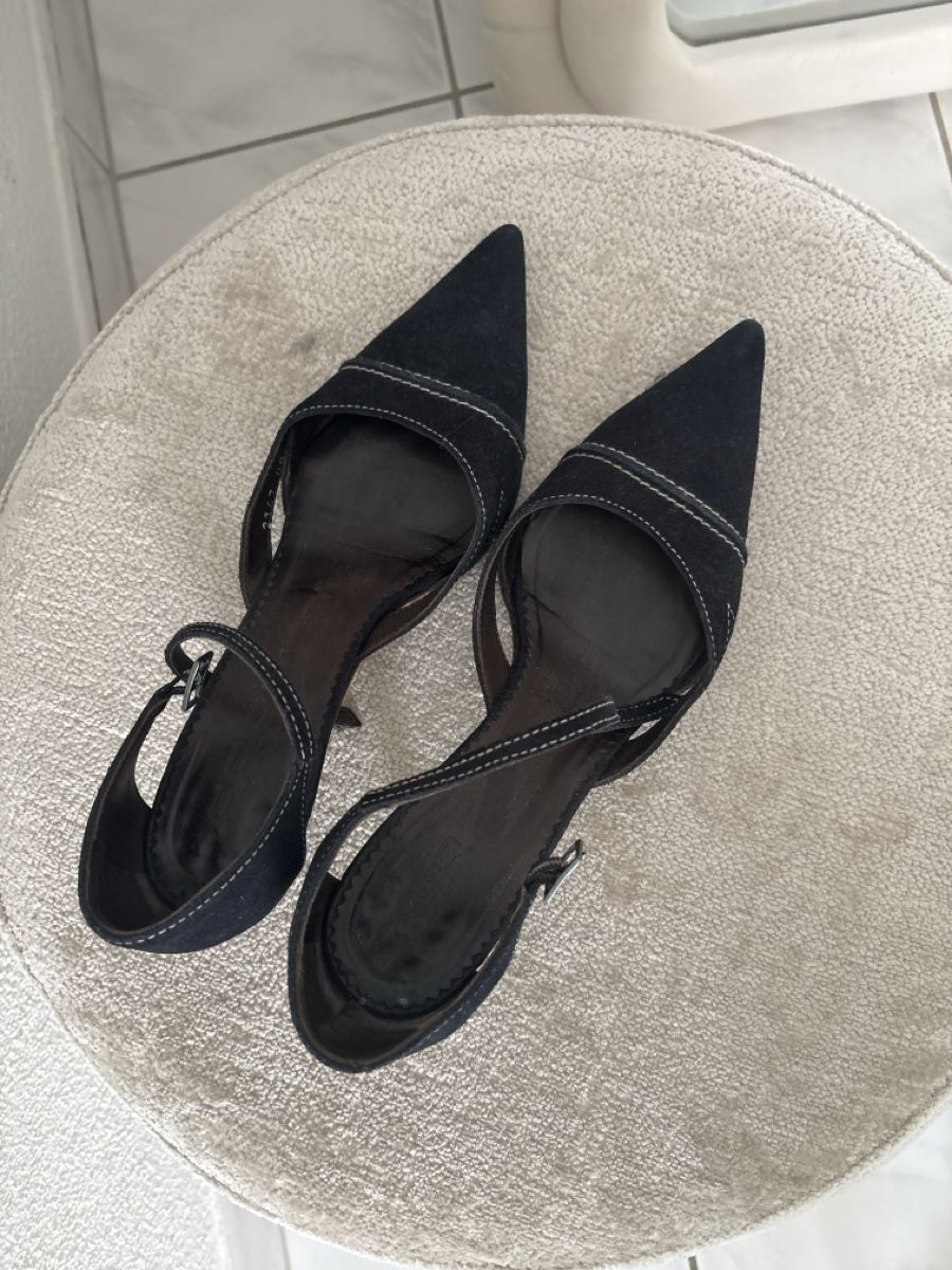 Damenschuhe: Chaussures à talon noir pointues taille 39 – Gebraucht aus Pfäffikon SZ von Laladi8001 3