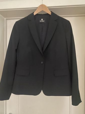 Dunkelblauer  Blazer Navyboot Grösse 42 Top Zustand neu