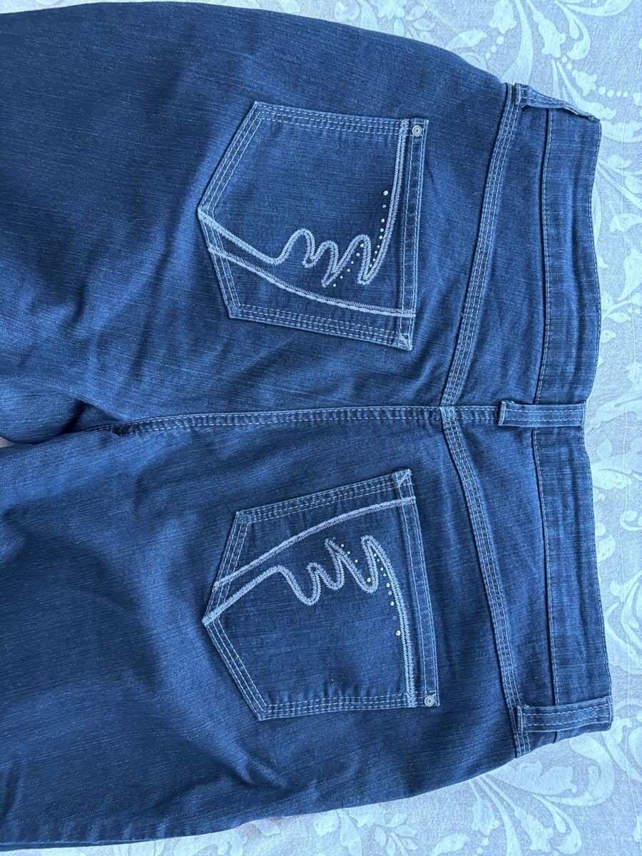 Jeans: Jeanshosen Damen Gr. 46 – Usato da Rümlang venduto da euqinom16 2