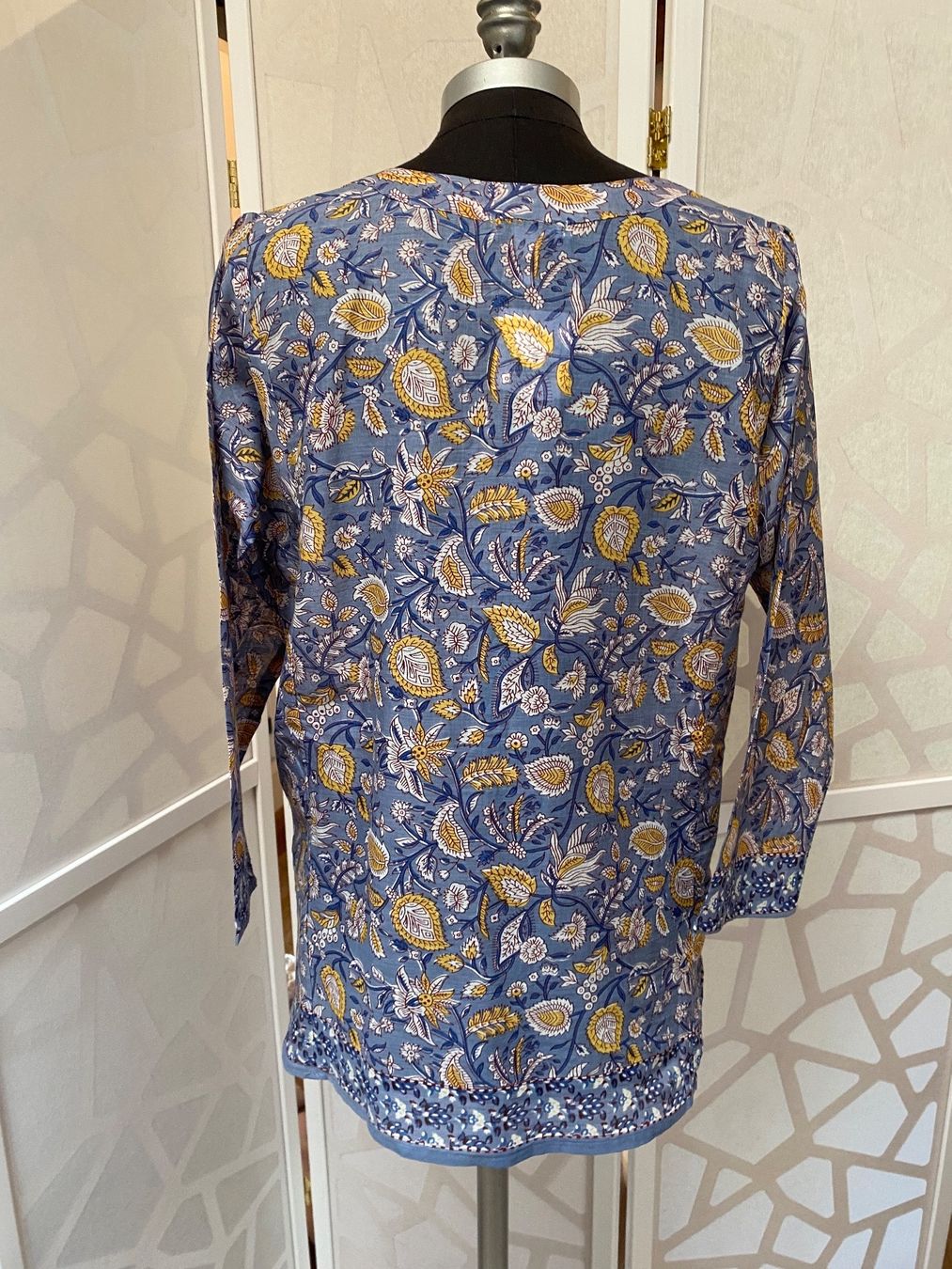 Top: Pretty NATURA blue cotton top. S – Nuovo (secondo la descrizione) da Grund b. Gstaad venduto da PlageNeigeplus 2