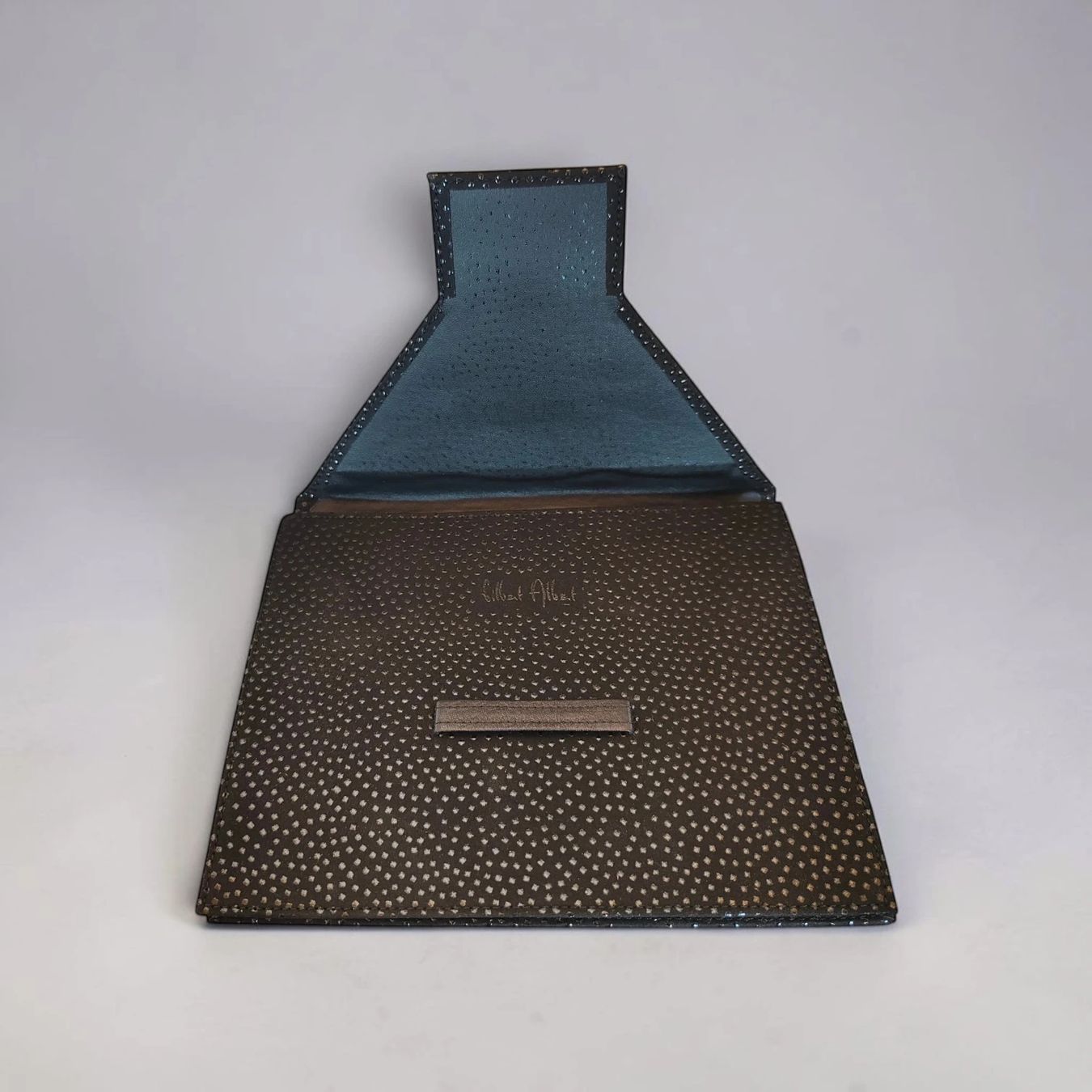 Portagioie: Gilbert Albert pochette pour bijoux. – Nuovo (secondo la descrizione) da Dugny (Leytron) venduto da ami_96ph 1