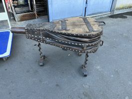 Kamin Blasebalg 1890  aus Holz und Eisen, Salon Tisch