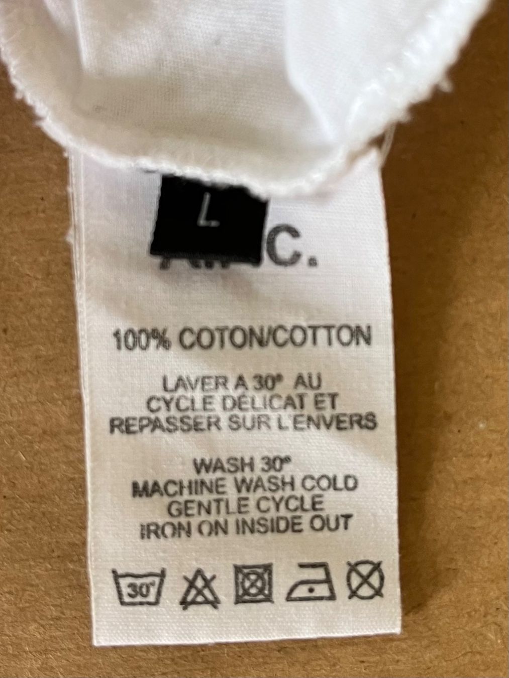 Apc T-shirt: APC Kanye West T-Shirt Collabo – Usato da Zürich venduto da kuengka 3