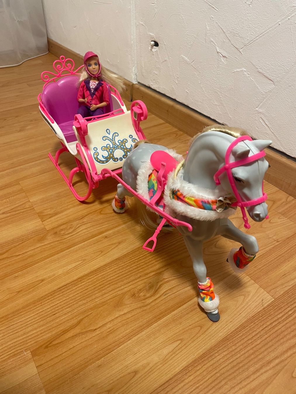 Giocattoli: Barbie Pferd mit Kutsche/ Schlitten – Usato da Winterthur venduto da Ala_Minor 7