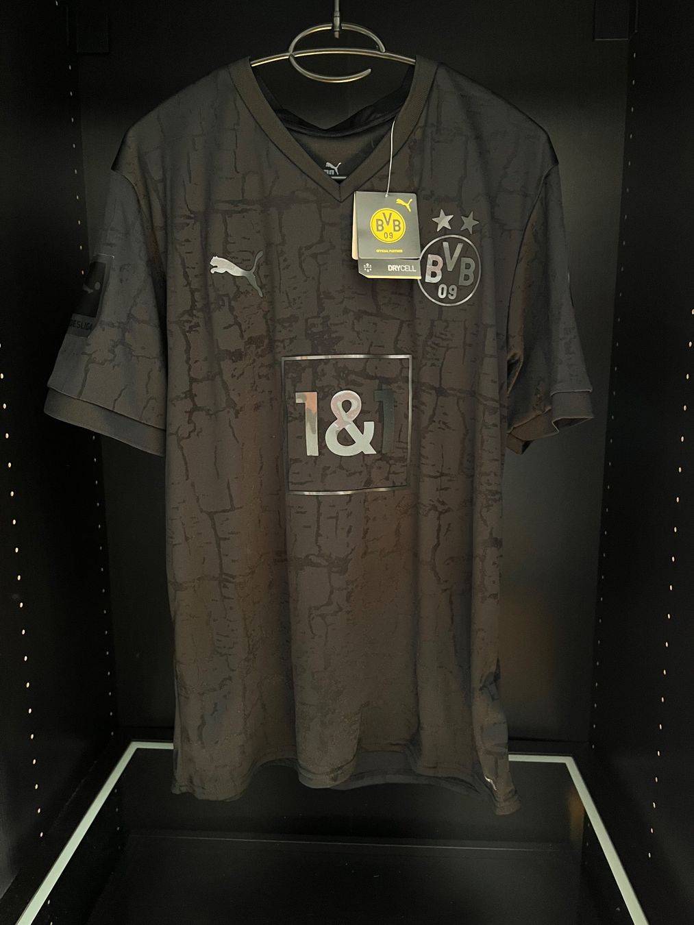 Puma Canottiere & Pantaloni: Borussia Dortmund Sondertrikot – Nuovo e nell'imballaggio originale da Näfels venduto da dom_9p7f