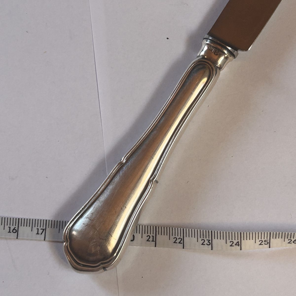 Jezler Posate: La suisse jezler 20cm Tafelmesser – Usato da Basel venduto da bellespirit 1