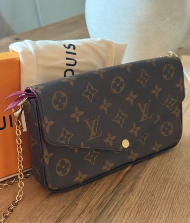     Louis Vuitton Félicie Pochette Monogram Canvas Original