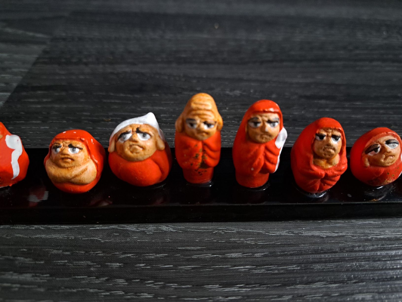 Statuette: Daruma figurines japonaises – Usato da La Roche FR venduto da seashellfan 2