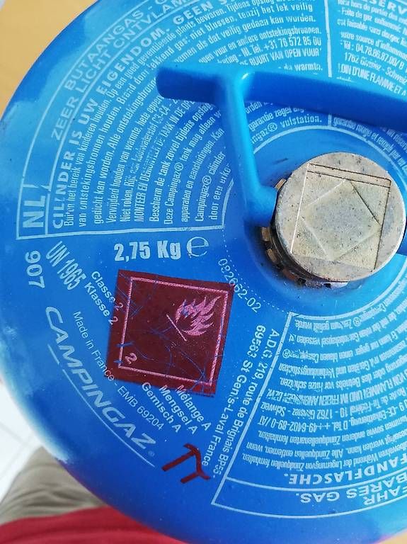 Apparecchiature e tecnologia a gas: CAMPINGAZ-Flasche (leer) – Usato da Winterthur venduto da niagara11 2