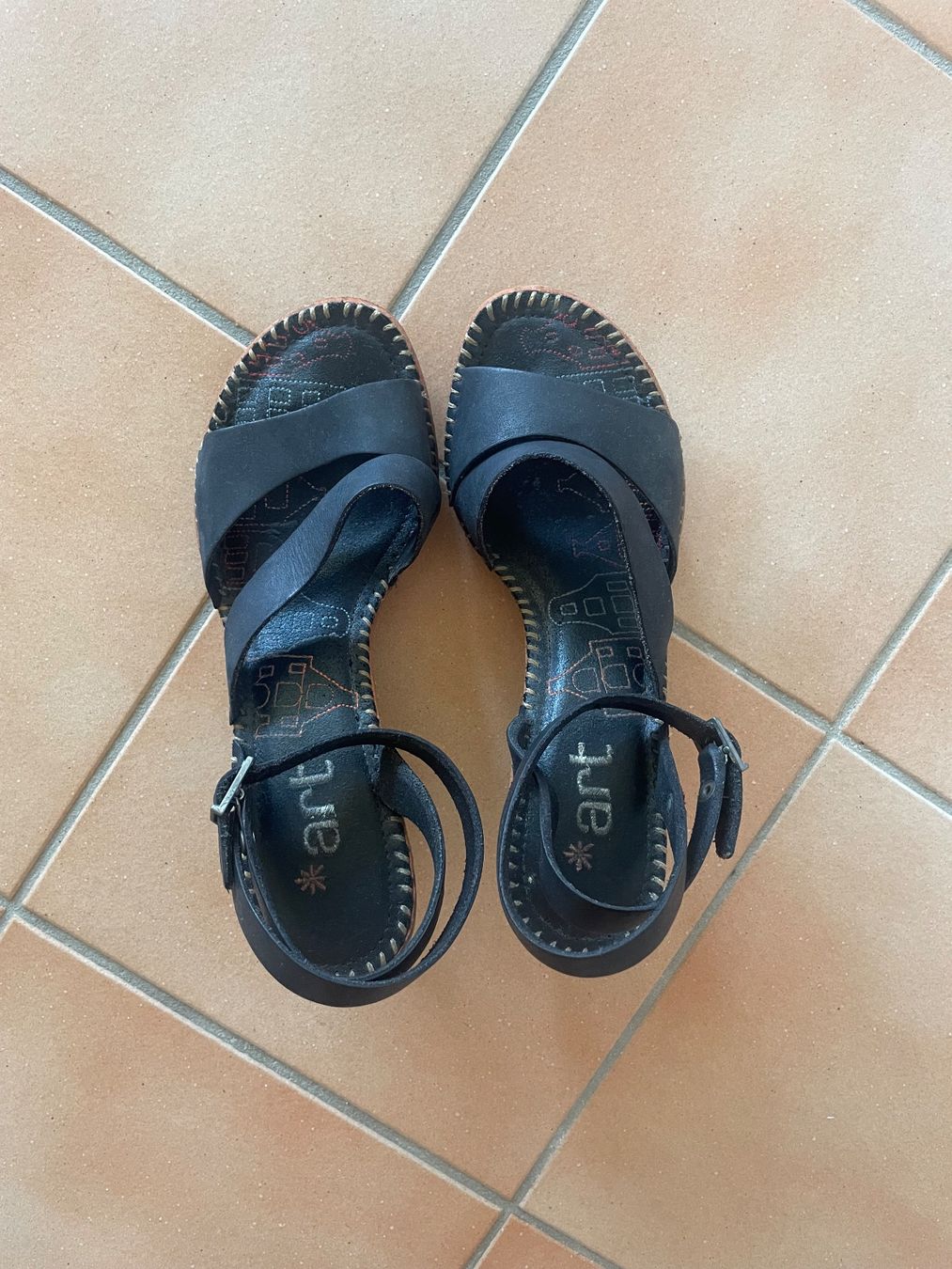 Art Damenschuhe: Art Sandalen Leder schwarz – Gebraucht aus Clarens von Lois86 2