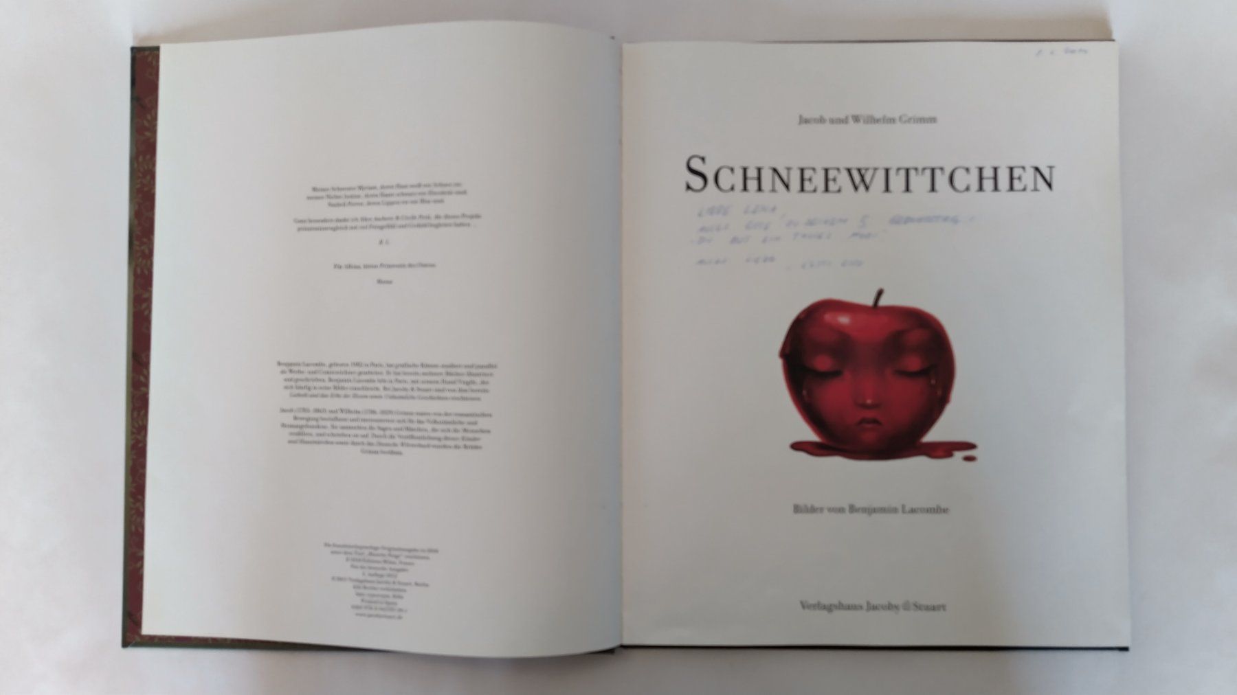 Libri: Schneewittchen / Bilderbuch 2012 von Benjamin Lacombe – Usato da Bellach venduto da JingleJerry 2