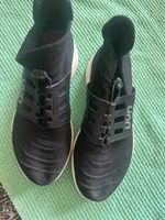 Uyn Turnschuhe gr 38