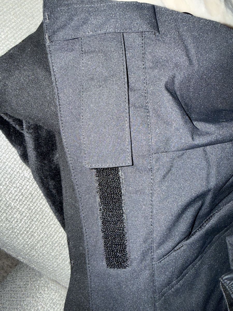 Pantaloni: Schwarze Skihose, neu, Grösse 42, – Nuovo (secondo la descrizione) da Gerzensee venduto da mil_792n 3