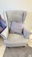 Fauteuil à oreilles Ikea Strandmon gris clair, bon état