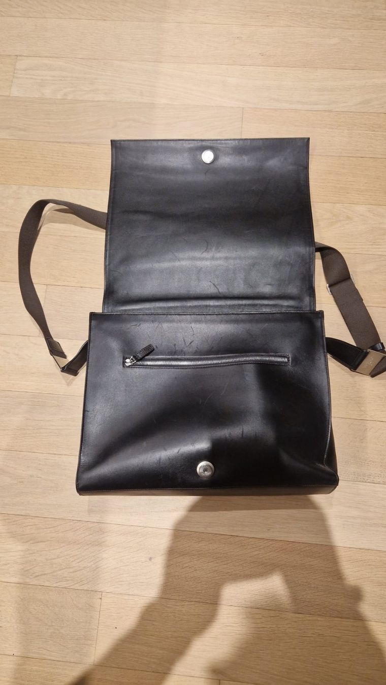 Taschen: Original OMEGA Echtledertasche Schwarz – Gebraucht aus Solothurn von Armada-3 1