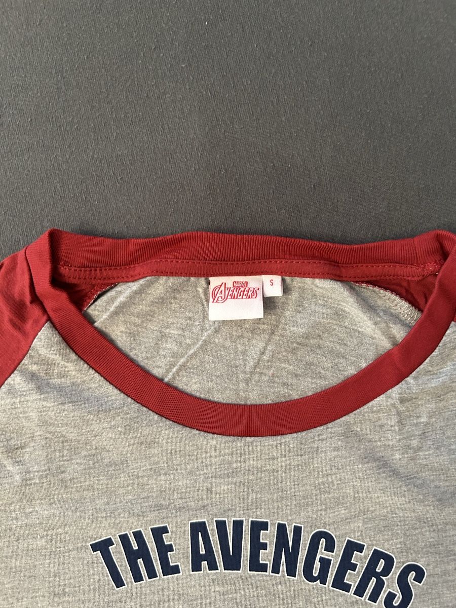 T-shirt: Avengers T-Shirt 3/4-Arm – Usato da Tägerschen venduto da Tommylee88 1