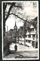Herisau, steile Gasse mit Kirche, gelaufen 1953