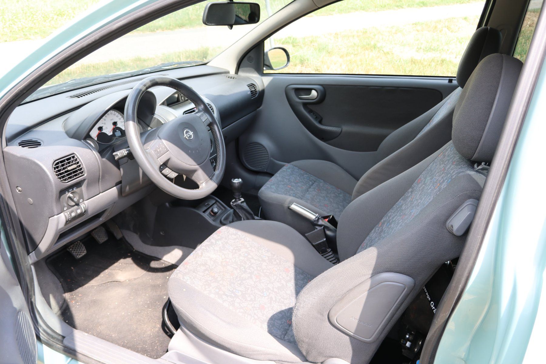 Opel Autos: Opel Corsa C 1.4i mit Klima – Gebraucht aus Huttwil von gropsuhu 4