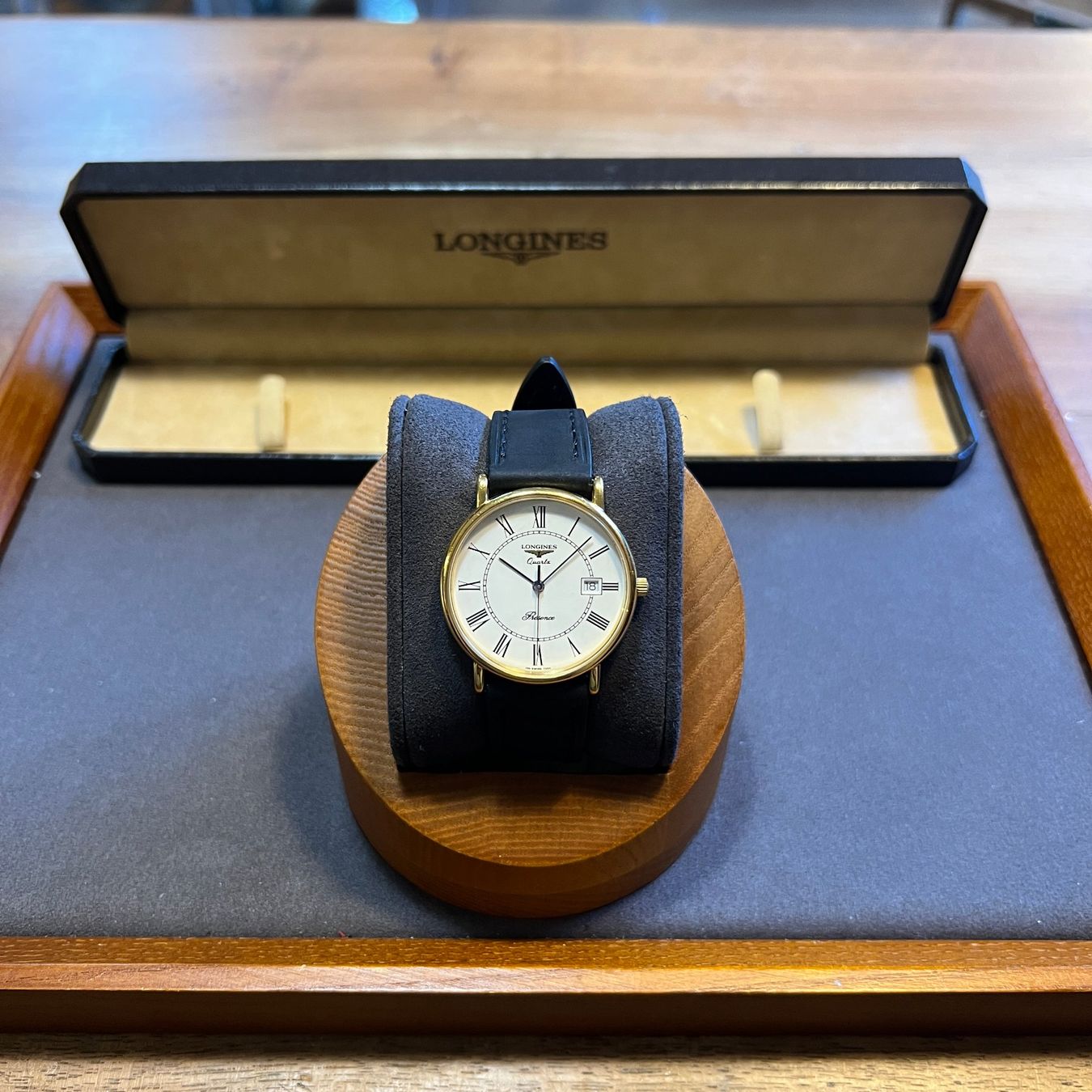 Longines Uhren: Longines Présence Quartz Date Gold Plated – Gebraucht aus Carouge GE von Watchaser 9