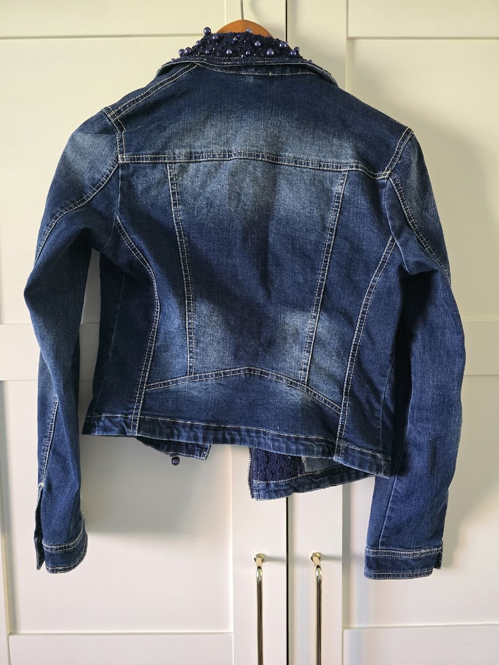 Jacken: Jeansjacke mit Perlen – Gebraucht aus Zug von nic_wlj8 1