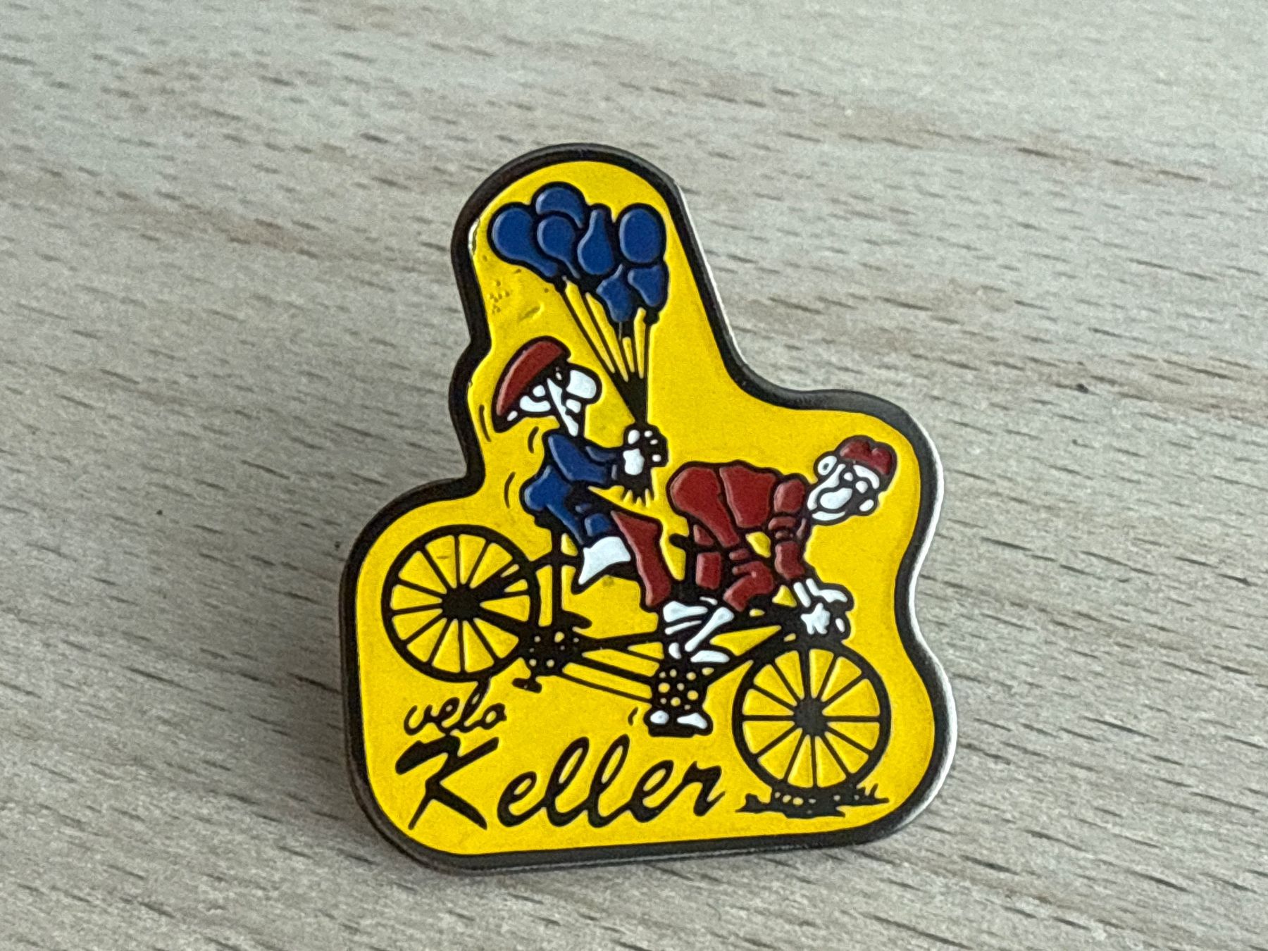 Placchette & Badge: Pin Velo Keller – Usato da Glattbrugg venduto da Schweigmatt