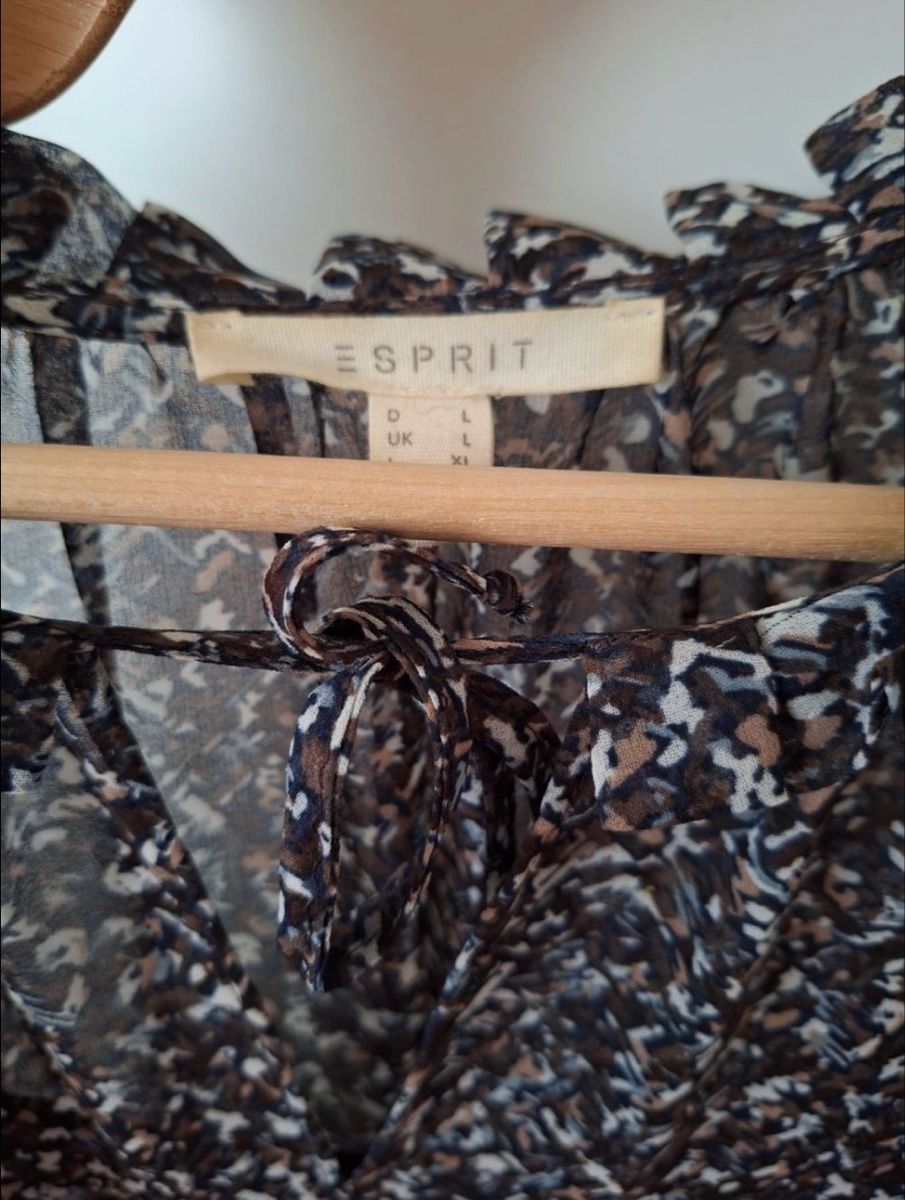 Tops: Blouse – D'occasion à Fortunau (Ayent) par CicciStore 1