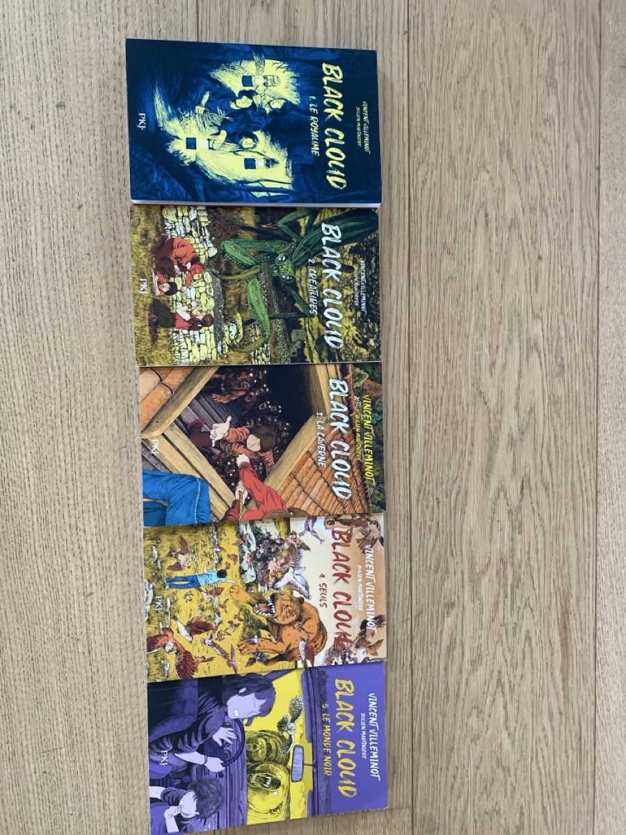 Libri: Série black cloud (1-5) – Nuovo (secondo la descrizione) da Bernex venduto da leigh618 5