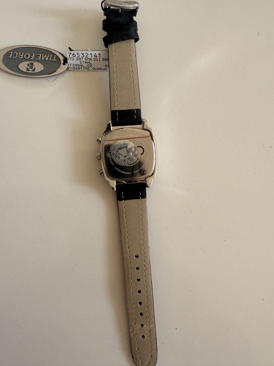 Uhren: Neu Uhr – Neu (gemäss Beschreibung) aus Herisau von eK61 2