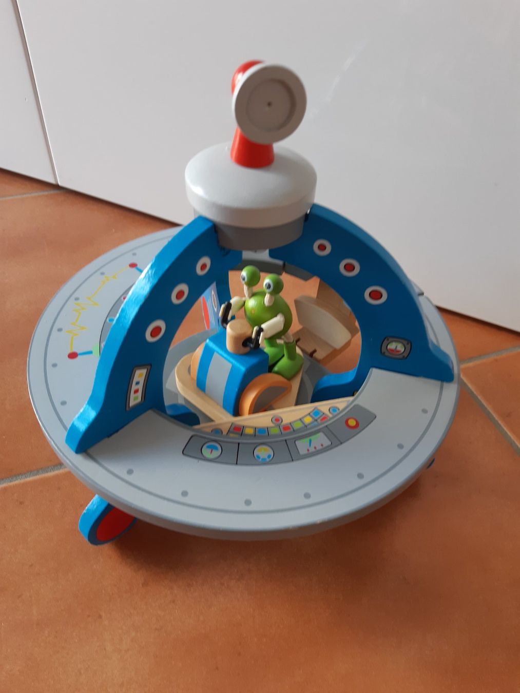 Hape Spielzeuge: Hape ufo – Gebraucht aus Magliaso von Dlele 3