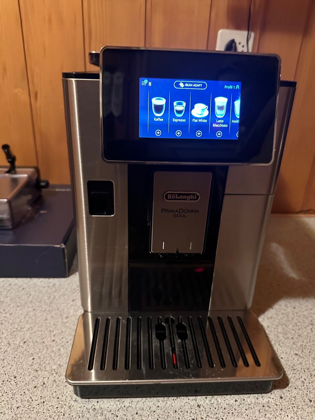 De'Longhi Macchine per caffè & Macchine per espresso: Kaffemschine,Kaffeevollautomat De Longhi – Usato da Huttwil venduto da Bolpa 4