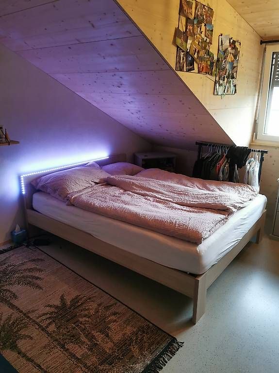 Letti: Bett holzoptik mit LED  – Usato da Kehrsatz venduto da Noberli