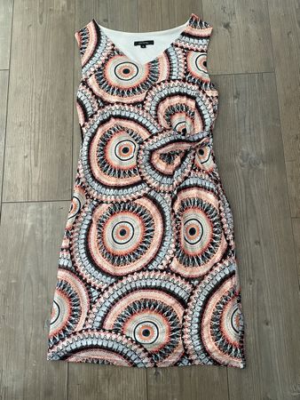 Commas Kleid, Gr. 38, Sommerlich, mit speziellem Muster!