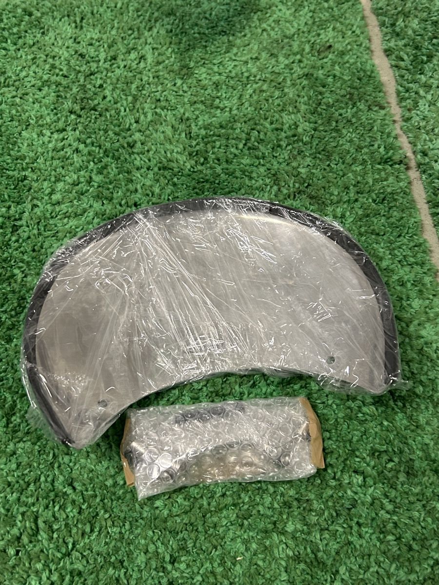 Moto Guzzi Tutti i ricambio per moto: Moto Guzzi V7 Windschild Neu – Nuovo (secondo la descrizione) da Root venduto da Loris_2006