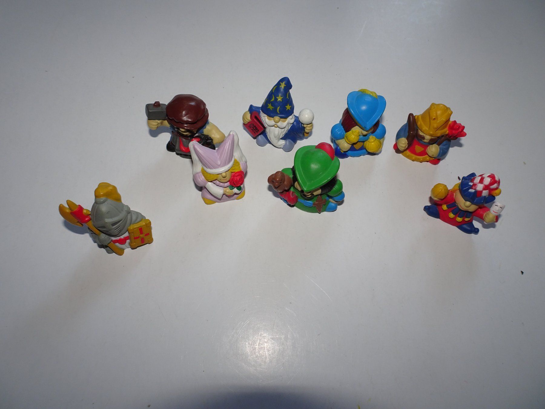 Figuren: 8 Ü-Ei Figuren Ritter Könige etc. – Gebraucht aus Schönenwerd von schnitzunddrunter 1