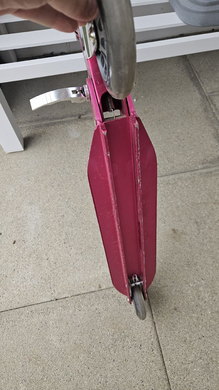 Micro Kickboard: Micro Scooter – Usato da Russikon venduto da Nic_6mjp 2
