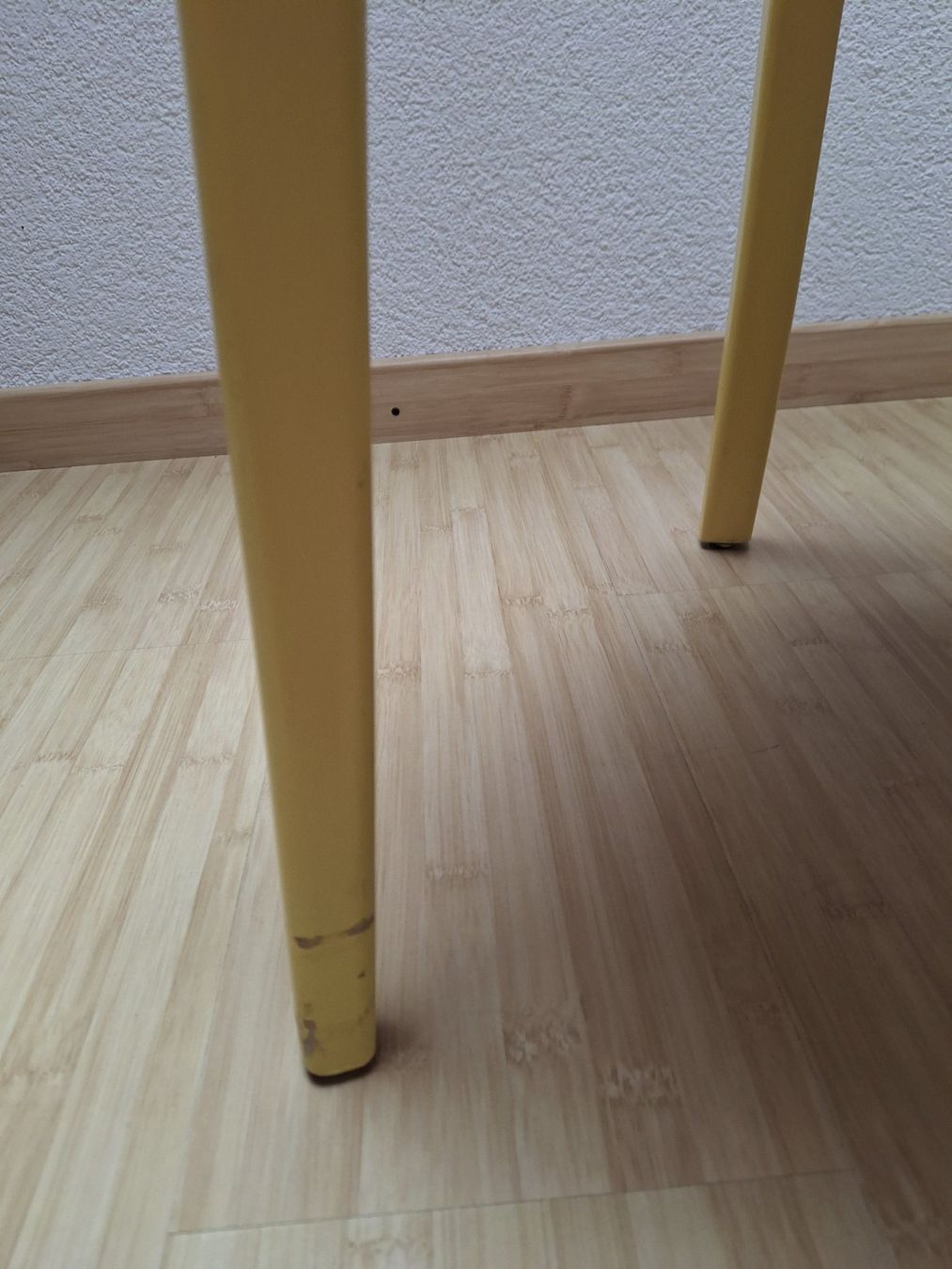 Chaises: Holzstuhl gebraucht – D'occasion à Niedergösgen par LiebeLebe 1