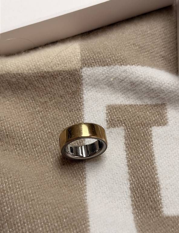 Ringe: Oura Ring mit Ladecase – Gebraucht aus Zürich von kochme 2