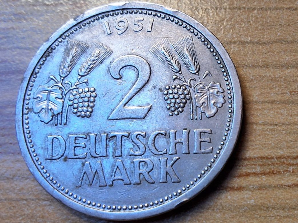 Toutes les monnaies: Deutschland 2 Mark 1951 J – D'occasion à Münchenstein par purbach1 6