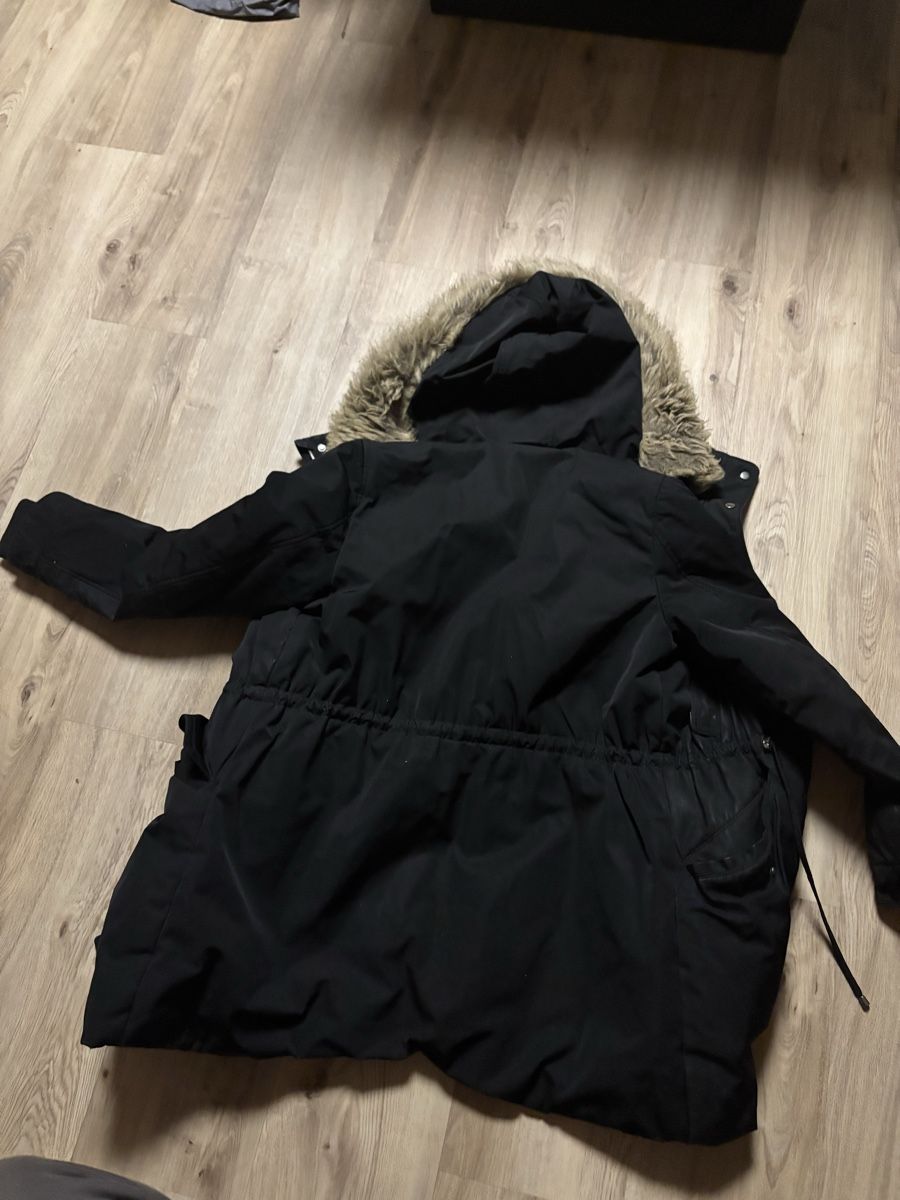 Zara Vestes: Gebrauchte Winterjacke Zara – D'occasion à Zug par sarah26f 4