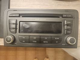 Autoradio Audi Concert lecteur CD 05S occasion bon état