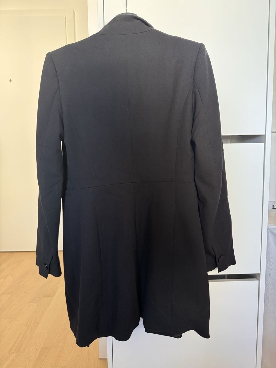 Zara Jacken: Long blazer jacket black size S – Gebraucht aus Dübendorf von ClaraS. 1