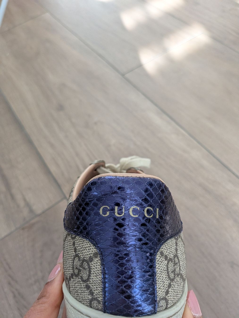 Gucci Chaussures femmes: Gucci Ace Leather Trainers – D'occasion à Morges par dhi_y2qk 5