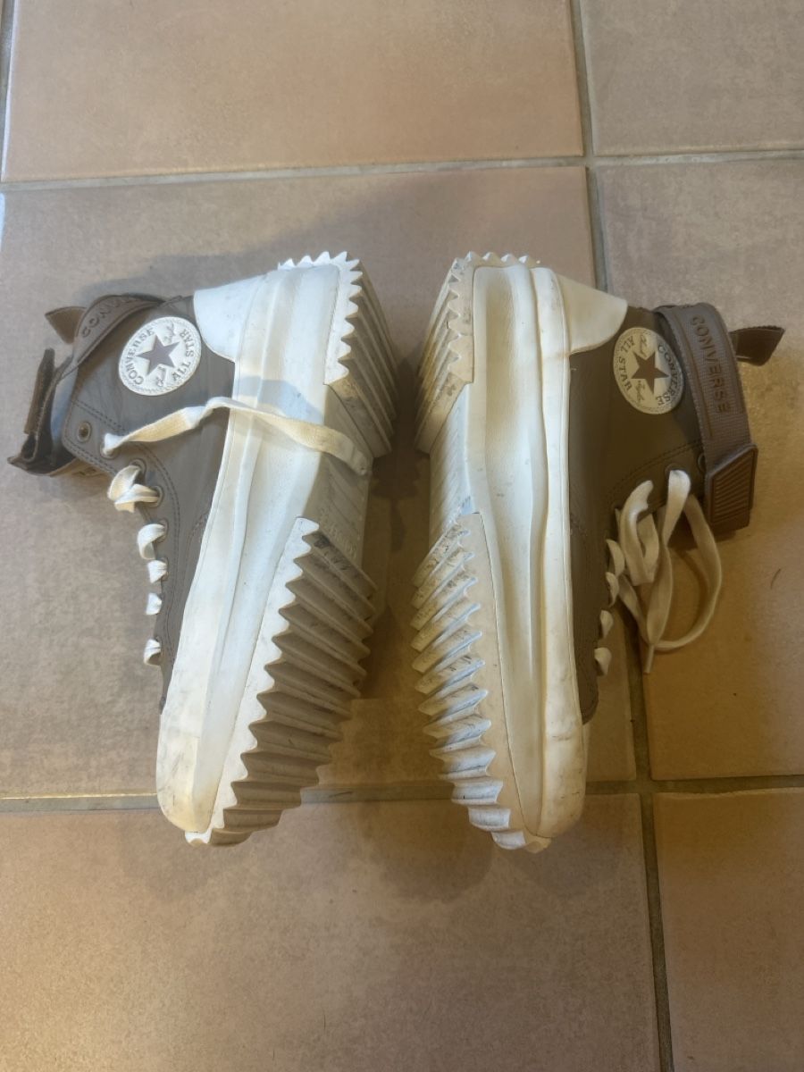 Converse Damenschuhe: Sneaker Converse Platform braun Grösse 41 – Gebraucht aus Oberentfelden von HennaBina 2