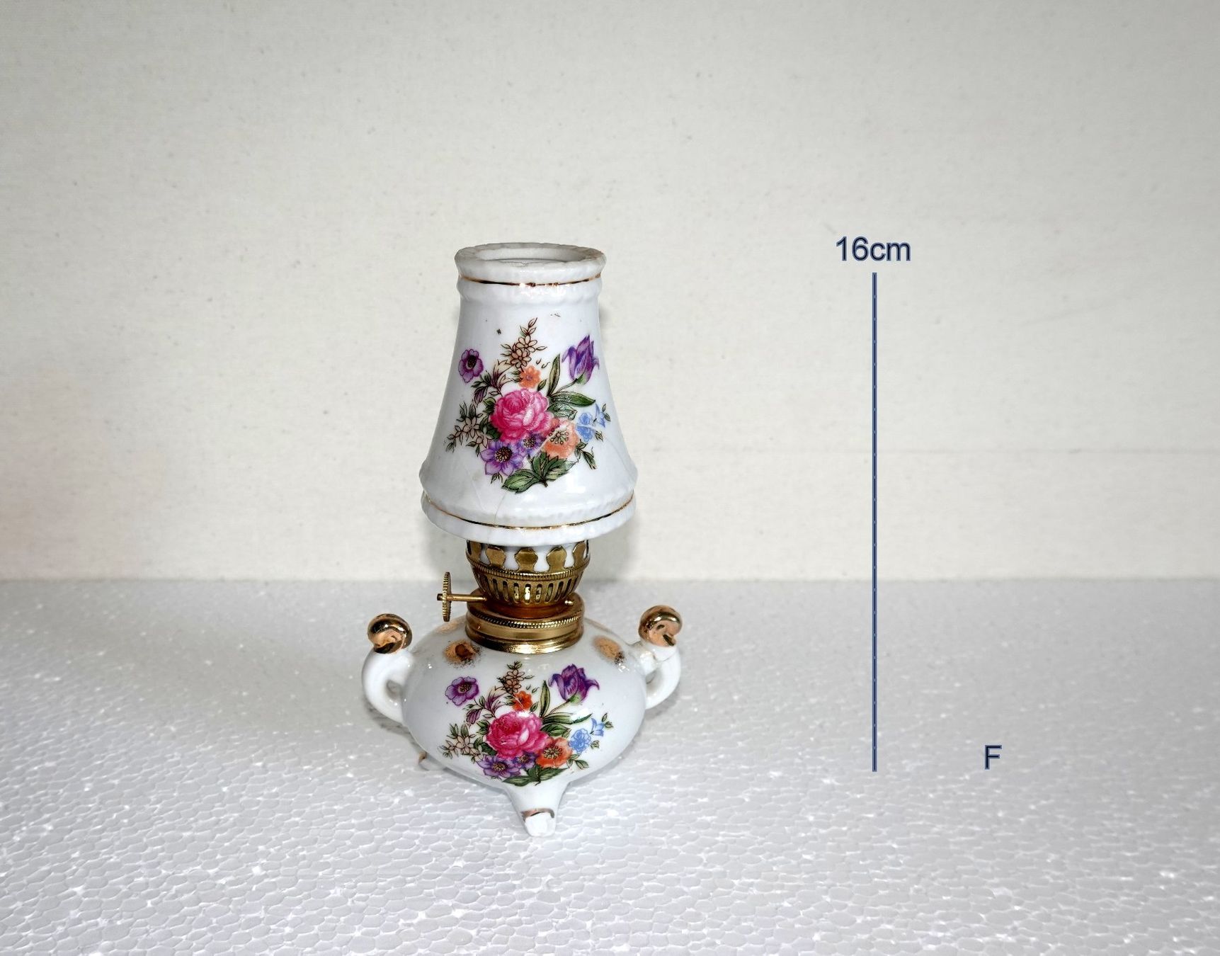 Lampade: Petrollampe in Kleinformat – Usato da Brunnen venduto da brocundfloh