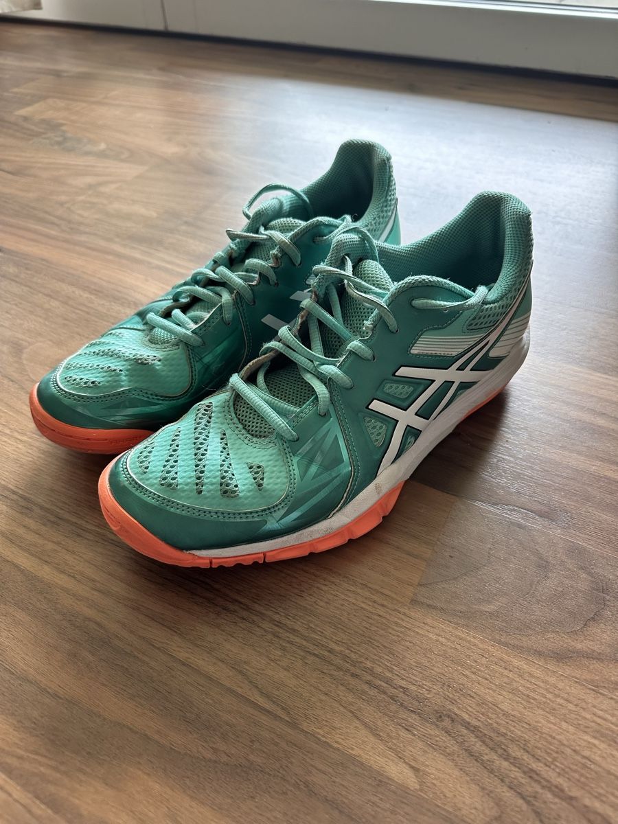 Asics Scarpe da donna: Asics Fastball Damen Hallenschuhe – Usato da Luzern venduto da mat_2vg9 1