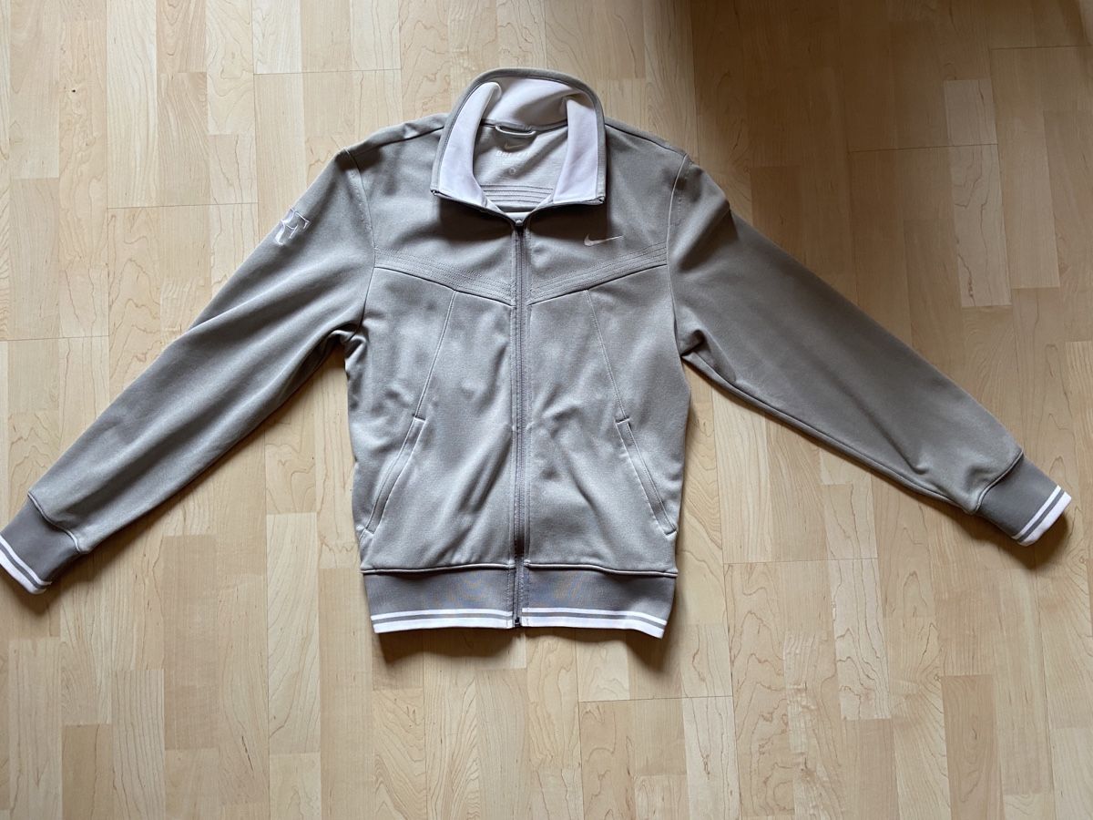 Jacken: Jacket Roger Federer – Gebraucht aus Posieux von Olux 2